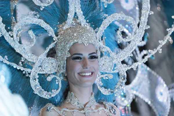 Tenerife, 28 Şubat: Karakter ve gruplar karnaval — Stok fotoğraf
