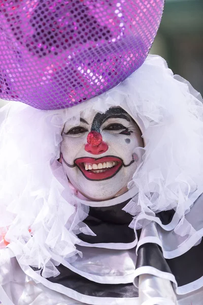 TENERIFE, MARS 05 : Personnages et groupes du carnaval Photo De Stock