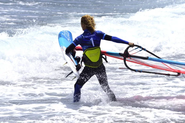 Tenerife 11 Ağustos: Pwa sörf, 11 Ağustos 2017 Tenerife