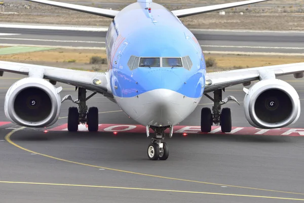 TENERIFE OCTUBRE 13: Avión a tierra. 13 de octubre de 2017, Tenerife (Caná — Foto de Stock