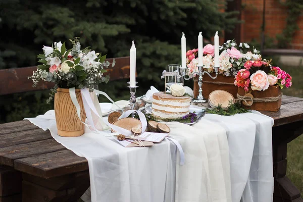 Wedding table setting in rustic style. — Stock Photo, Image