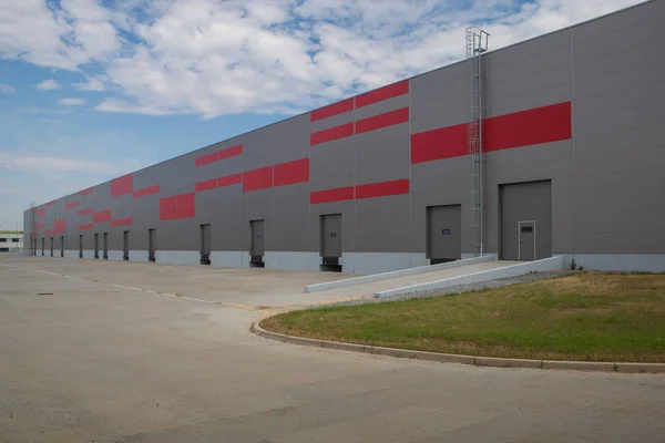 Lojistik hall, görünümden dışında