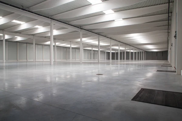 Empty warehouse interior — Stock Photo © ilfede #34273225