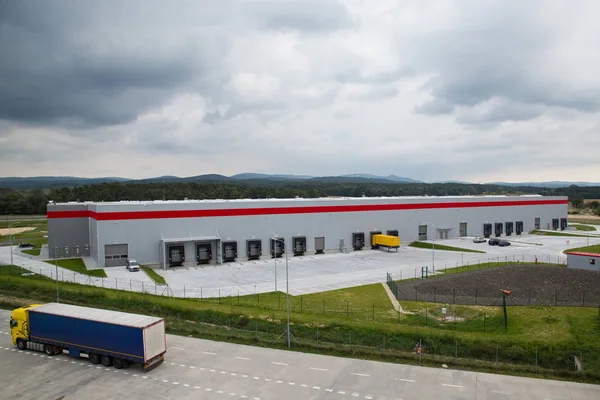 Lojistik Merkezi Salonu