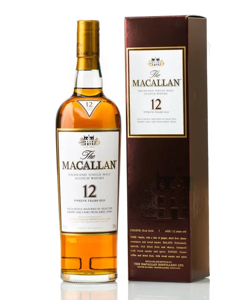 Twelve years old Macallan scotch whisky — Stock Photo, Image