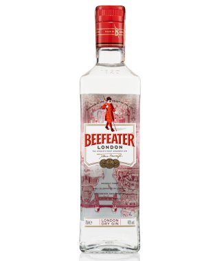 bottle of beefeater london dry gin on white background clipart