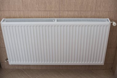 Isıtma sezonu, kış günleri, radyatör ve Radyatör Vanası, therma