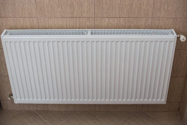 Isıtma sezonu, kış günleri, radyatör ve Radyatör Vanası, therma