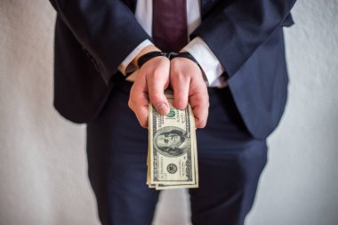 Rüşvet ve yolsuzluk, nakit birine takım elbiseli, o teklif 