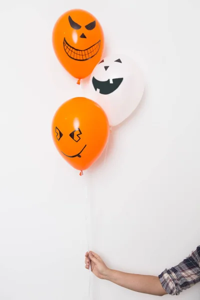 Dekoracje Halloween kolorowe balony z uśmiecha — Zdjęcie stockowe