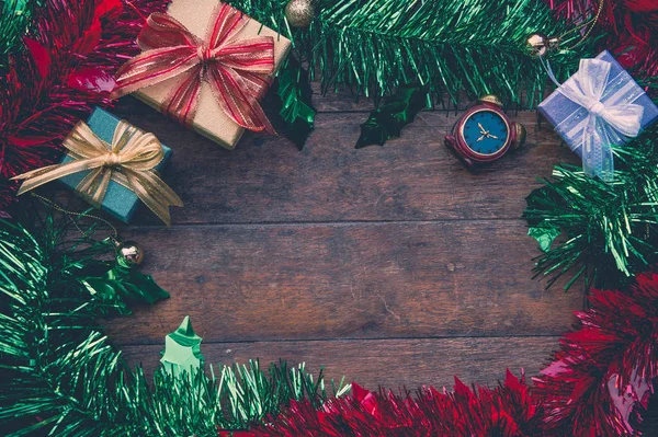 크리스마스 배경 및 나무에 새 해 선물 배경 — 스톡 사진