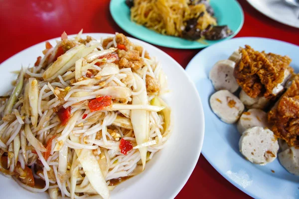 Salát Papáji Som Tum Potraviny Mají Oblibě Thajských Lidí — Stock fotografie