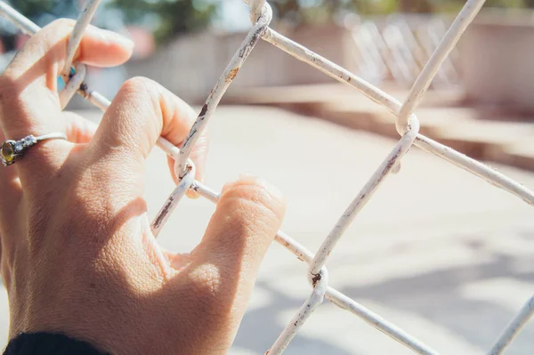 Hands Restricted Area Iron Wire Walls Prevent Trap Immunity Fear — Stock Photo, Image