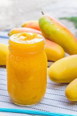 Mango meyve, mango smoothies içecek meyve mango