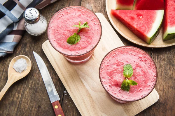 Batido de mistura de frutas de melancia para refrescar a saúde para beber — Fotografia de Stock