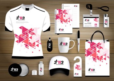 Hediye öğeleri iş kurumsal kimlik, vektör soyut renk promosyon Hatıra Eşyası tasarımı çapraz çizgiler için origami elemanları ile. bağlantı dijital teknoloji şirketi kırtasiye seti, 