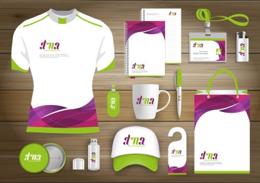 Hediye öğeleri iş kurumsal kimlik, vektör soyut renk promosyon Hatıra Eşyası tasarımı çapraz çizgiler için origami elemanları ile. bağlantı dijital teknoloji şirketi kırtasiye seti, 