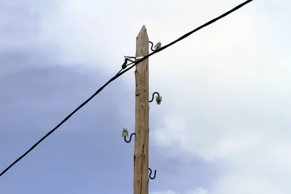 Vintage trä elektriska pole — Stockfoto