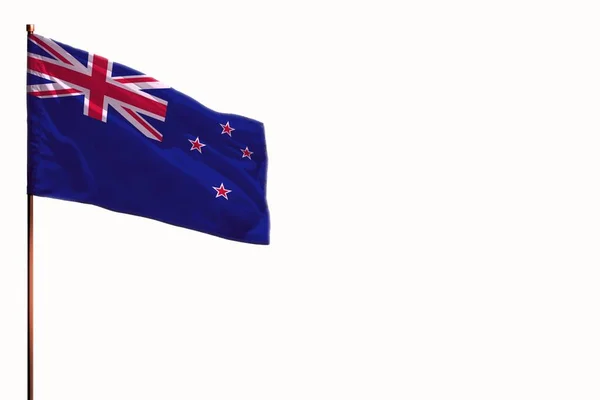 在白色的背景上飘扬的新西兰孤零零的旗帜，模仿你的内容的空间. — 图库照片