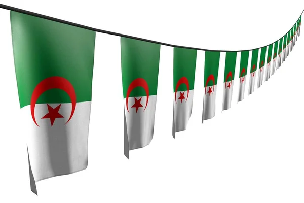 Szép sok Algéria zászlók vagy bannerek lóg átlós perspektívából kilátás kötél elszigetelt fehér - minden alkalommal zászló 3d illusztráció — Stock Fotó