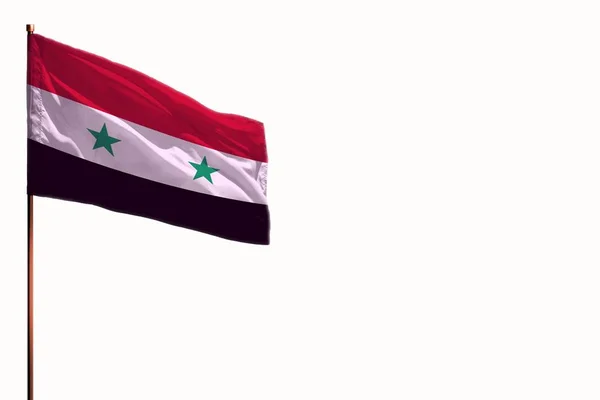 Fluttering sírio árabe República isolado bandeira no fundo branco, mockup com o espaço para o seu conteúdo . — Fotografia de Stock