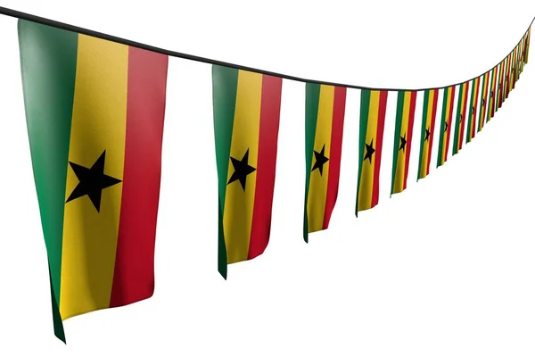 Muitas bandeiras ou banners de Gana penduram diagonal com visão perspectiva na corda isolada no branco qualquer ocasião bandeira ilustração 3d — Fotografia de Stock