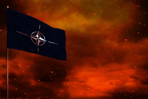 Knipperende Nato vlag mockup met lege ruimte voor uw tekst op karmozijnrode hemel met rook pijlers achtergrond. Problemen concept. — Stockfoto