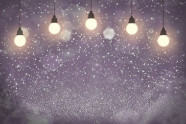 Kıvılcımlar saçan pembe, parlak, soyut arka plan lambaları içeriğiniz için boş boşluklu kutlayıcı model dokusu.