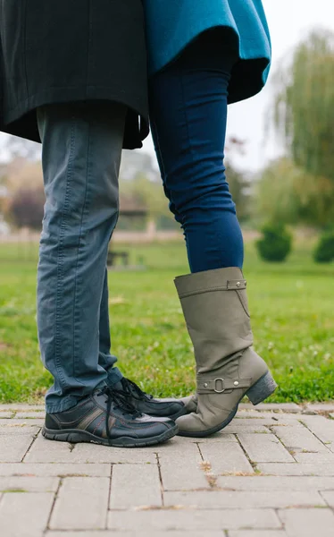 Verliebte bei einem romantischen Date — Stockfoto