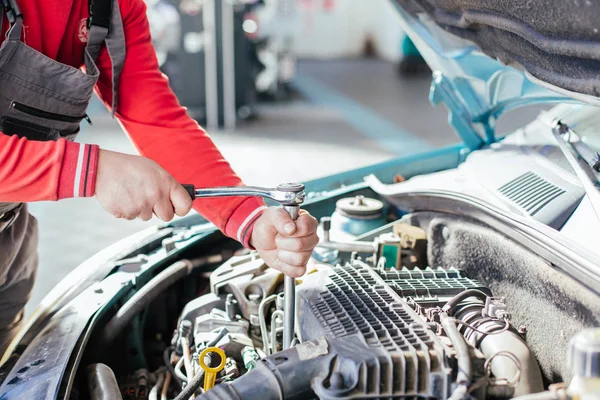 auto makinist araba tamir Servisi