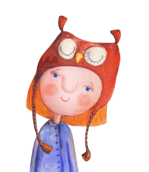 Rödhårig tjej i owl hatt — Stockfoto