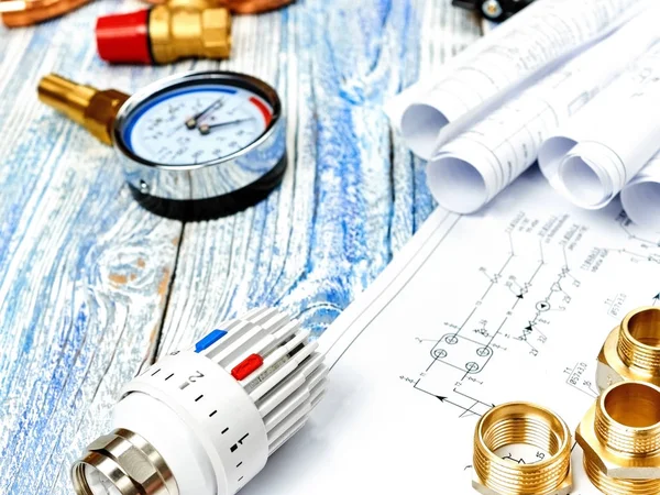 Makine dairesi ısıtması. Konsept ısıtma. Ev için ısıtma projesi.
