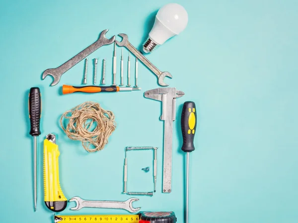 Heimwerkerkonzept. Set Werkzeug für den Bau oder die Reparatur von Haus — Stockfoto