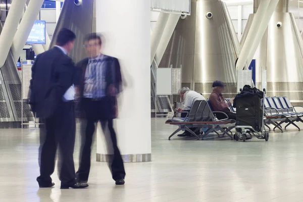 Terminal di partenza stazione ferroviaria dell'aeroporto — Foto Stock