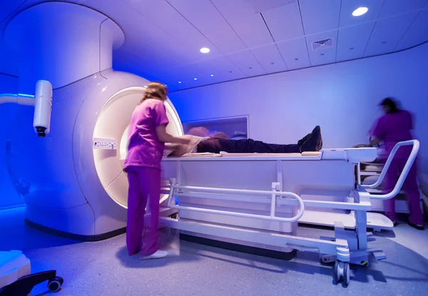 Magnetresonanztomograph — Stockfoto