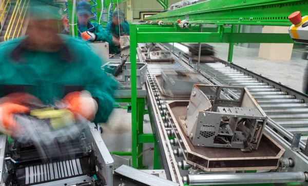Återvinning fabriken elektronik — Stockfoto