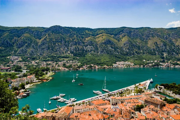 Magnifik utsikt över Kotor Montenegro — Stockfoto