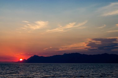 Kotor Koyu'ndaki Karadağ muhteşem görünüm
