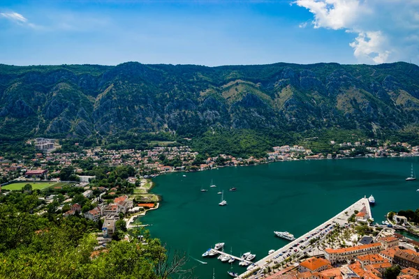 Magnifik utsikt över Kotor Bay Montenegro — Stockfoto