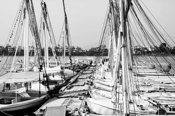 Barcos em Luxor, Egito — Fotografia de Stock