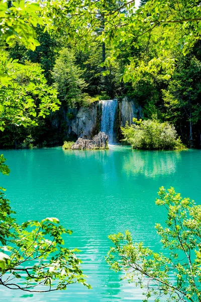 Endroit idyllique dans le parc national de Croatie — Photo