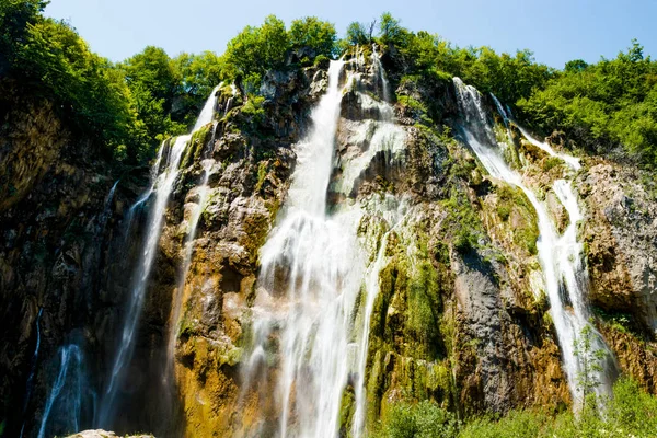 Şelale Hırvatistan milli parkında