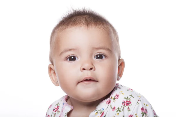 Un niño mirando la cámara — Foto de Stock