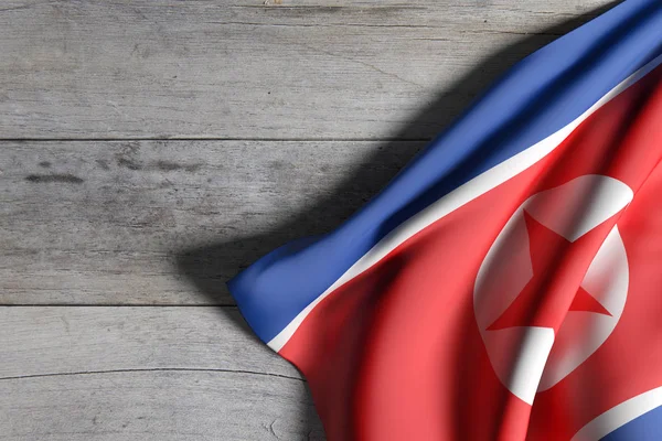 Demokratik Halk Cumhuriyeti Kore Cumhuriyeti bayrak sallayarak