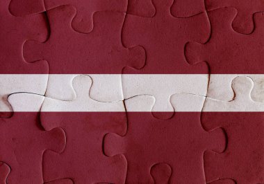 Letonya bayrağı bulmaca