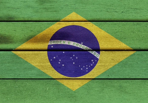 Brasilien flagga på en trä — Stockfoto