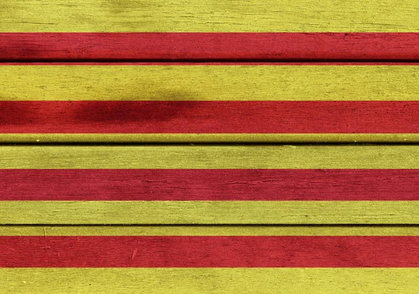 Catalonia bayrak ahşap yüzey üzerinde