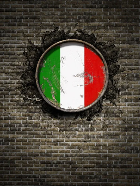 Bandeira da Itália velha na parede de tijolo — Fotografia de Stock