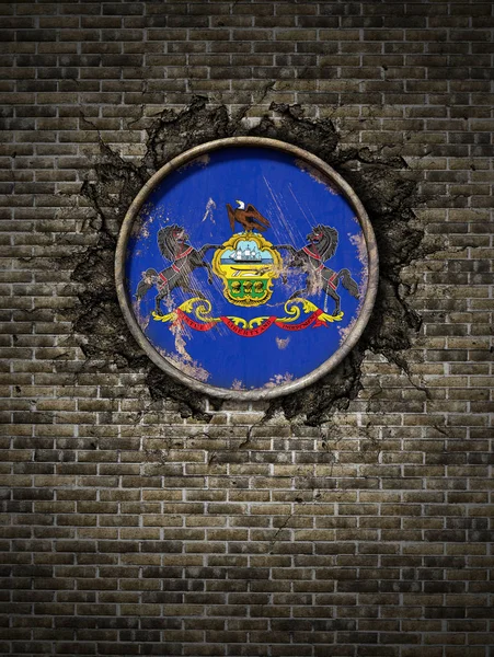 Bandeira da Pensilvânia velha na parede de tijolo — Fotografia de Stock