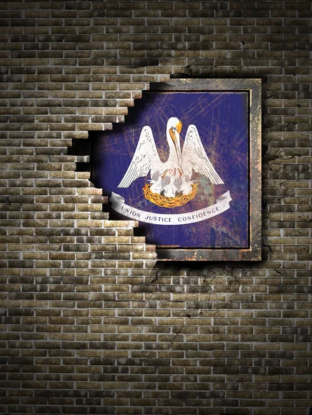 Antigua bandera de Luisiana en pared de ladrillo —  Fotos de Stock